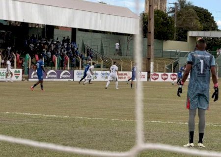 Jogadores do Azulão do Vale passam mal antes de jogo decisivo contra o Bataguassu