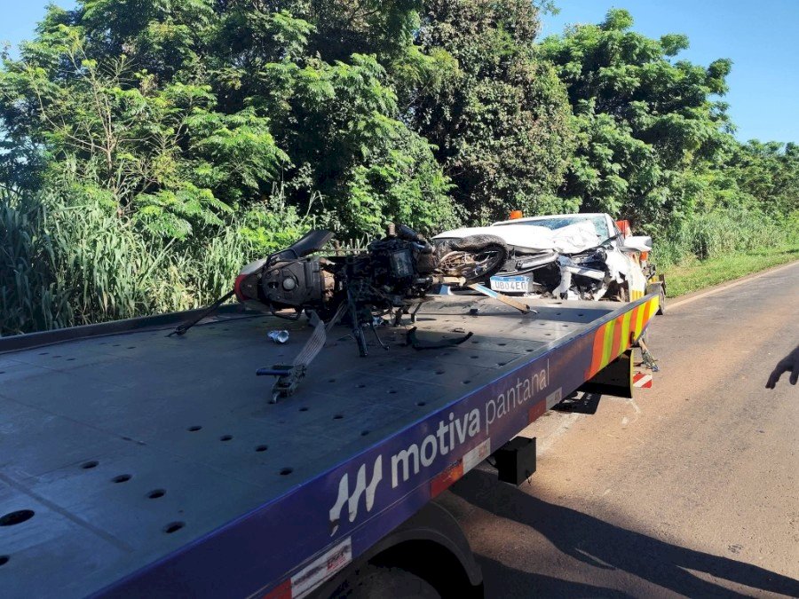 Acidente entre moto e caminhonete na BR - 163 deixa uma vítima fatal