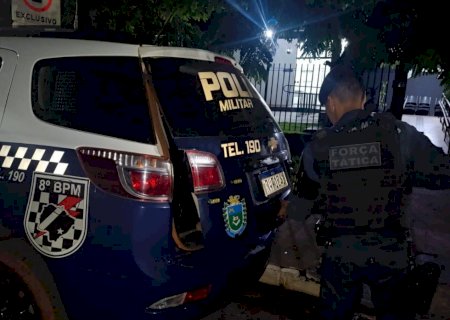 Polícia Militar cumpriu mandado de prisão e realizou apreensões de drogas e arma de fogo, em Ivinhema