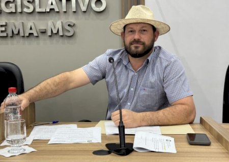 Eder Chicó solicita ambulância equipada com UTI móvel e vale -alimentação à pacientes que necessitam deslocamento para outros municípios