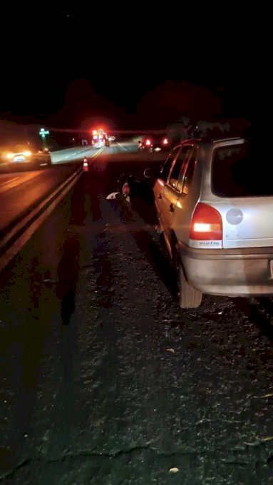 Ivinhema - Colisão entre carro e moto, deixa motociclista ferido na BR-376, em Amandina