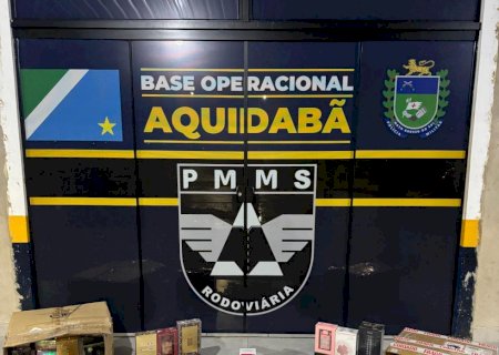 PMR apreendeu medicamentos e mercadorias avaliadas em maís de duzentos mil reais e prendeu homem por contrabando e descaminho na MS -164