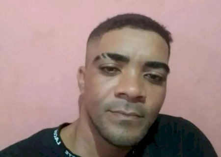Homem é morto com doze tiros dentro de casa na cidade de Paranaiba