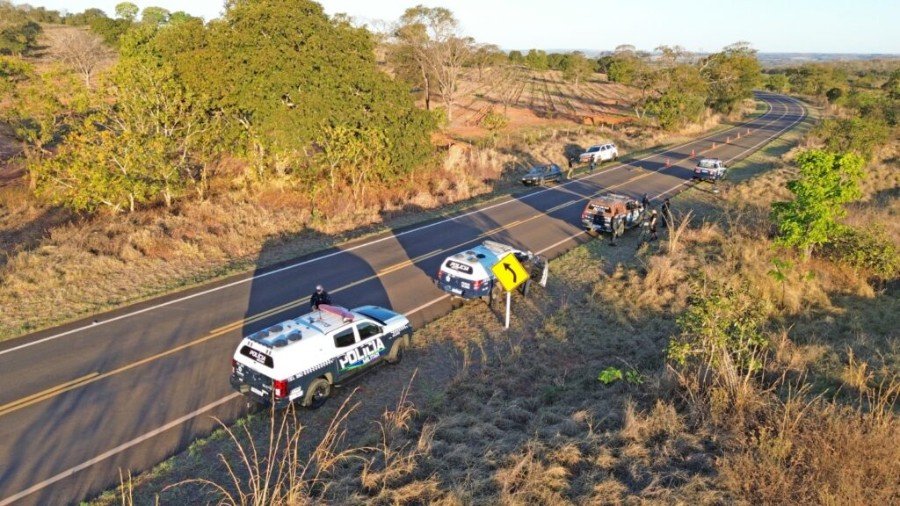 Duas pessoas não identificadas morreram em confronto com a PM em Figueirão