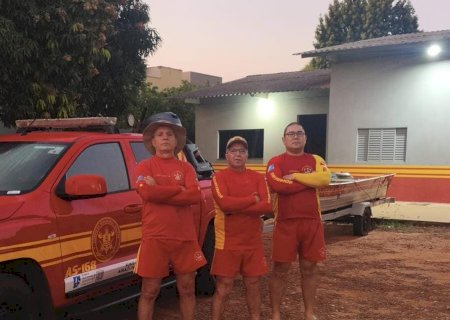 Ivinhema: Bombeiros seguem para o Rio Ivinhema em busca de homem desaparecido