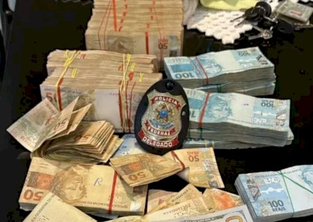 PF prende suspeitos e bloqueia R$ 7 milhões de grupo investigado por tráfico de maconha