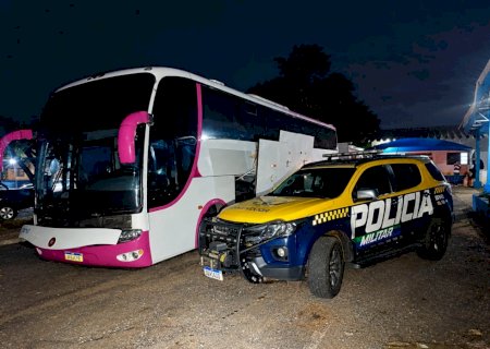 PMR apreende ônibus com mercadorias estrangeiras avaliadas em mais de R$ 84 mil na MS-395